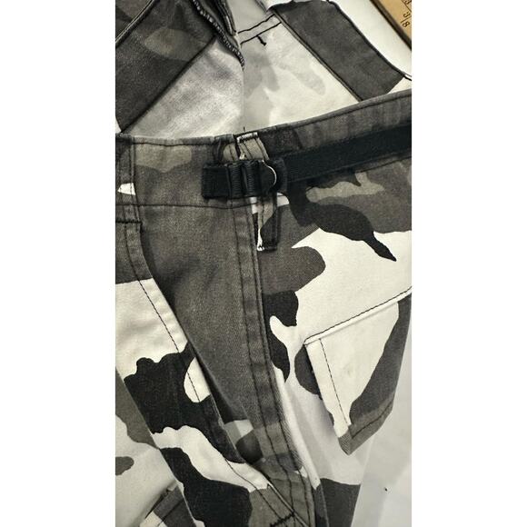 Propper Black White Gray Adjustable Waist Camouflage Pants - Picture 10 of 12